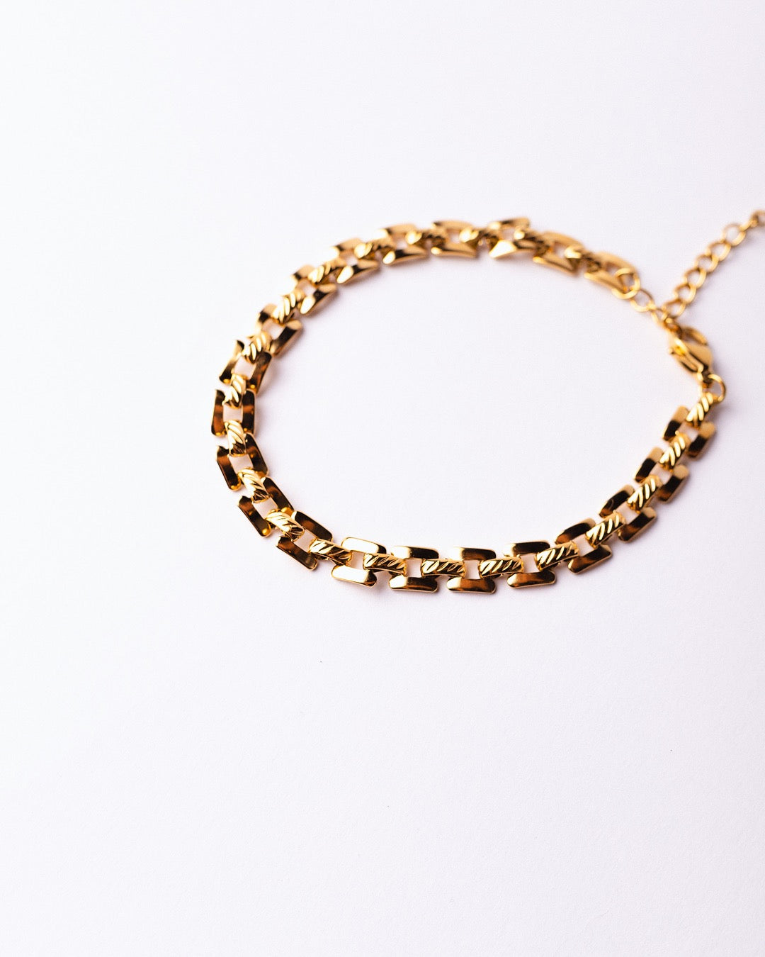 Bracciale Roma Catena Dorata Medema in acciaio placcato oro, maglie compatte e lucide